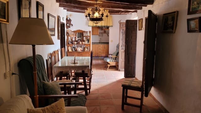 5 sovrum Hus till salu i Arenas de Velez, Arenas - 190 000 € (Ref: 7797546)