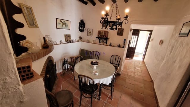 5 sovrum Hus till salu i Arenas de Velez, Arenas - 190 000 € (Ref: 7797546)