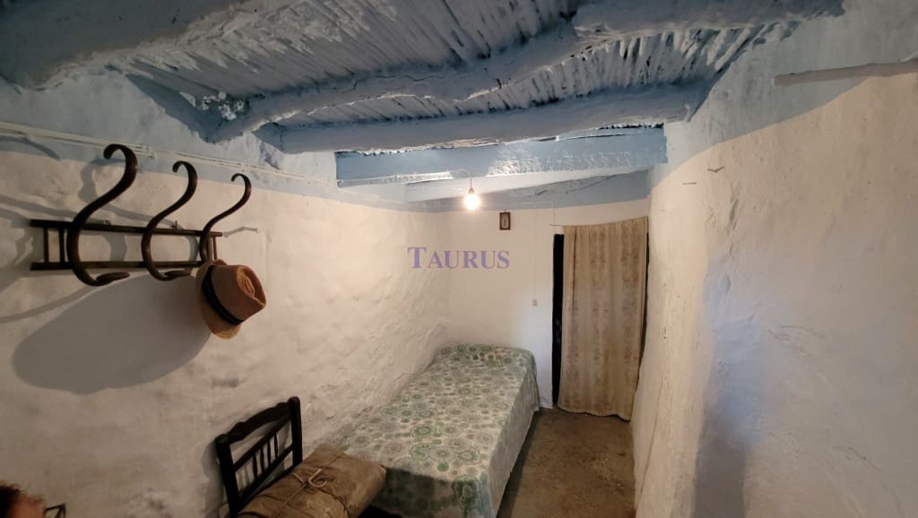 4 soveværelse Byhus til salg i Corumbela - € 83.000 (Ref: 7797547)