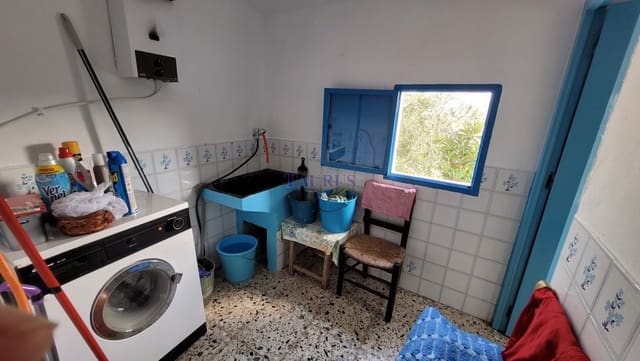 4 soveværelse Byhus til salg i Corumbela, Sayalonga - € 83.000 (Ref: 7797547)