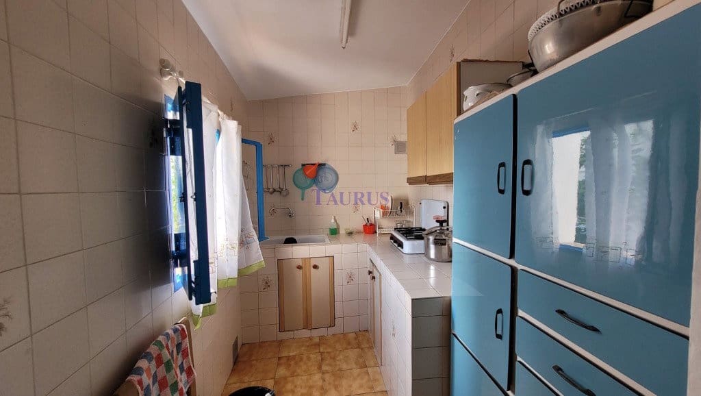 4 bedroom Townhouse for sale in Sayalonga with pool - € 83,000 (Ref: 7797547)