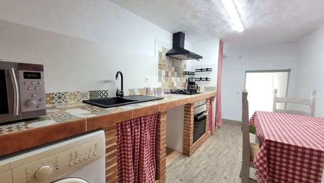 5 soveværelse Byhus til salg i Cómpeta - € 180.000 (Ref: 7807586)