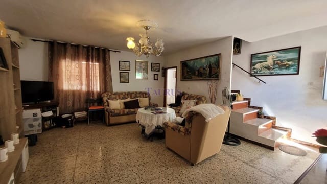 3 soveværelse Byhus til salg i Arenas de Velez, Arenas - € 116.000 (Ref: 7809368)