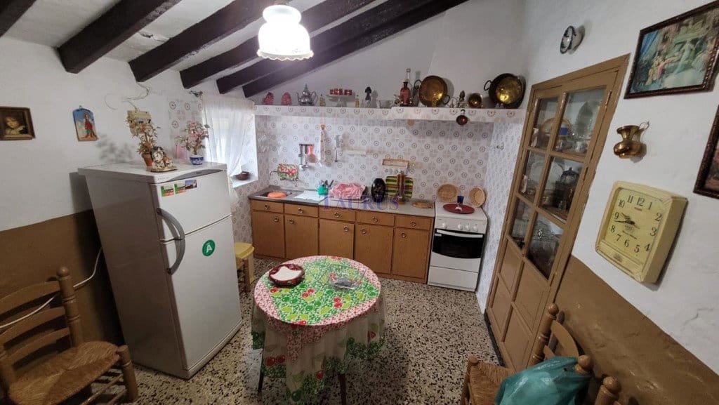 3 Zimmer Haus zu verkaufen in Arenas de Velez - 116.000 € (Ref: 7809368)
