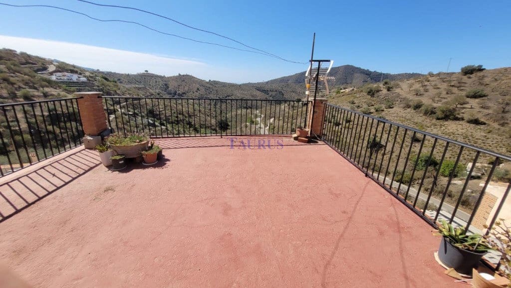 3 Zimmer Haus zu verkaufen in Arenas de Velez - 116.000 € (Ref: 7809368)
