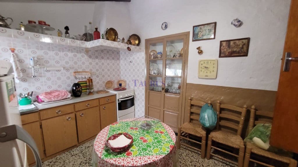 3 Zimmer Haus zu verkaufen in Arenas de Velez - 116.000 € (Ref: 7809368)