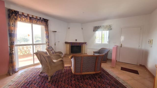 3 sovrum Villa till salu i Canillas de Albaida med pool garage - 295 000 € (Ref: 7886188)