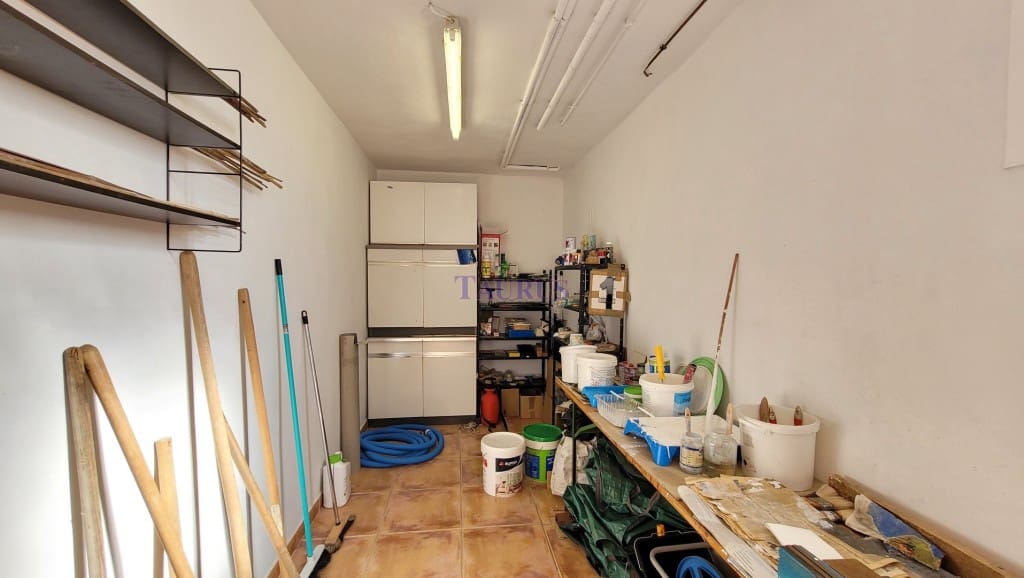 3 soveværelse Villa til salg i Canillas de Albaida med swimmingpool garage - € 295.000 (Ref: 7886188)