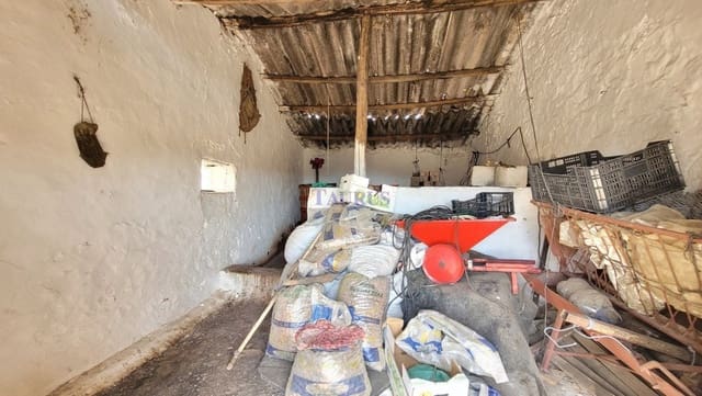 Quinta/Casa Rural para venda em Canillas de Albaida com garagem - 189 000 € (Ref: 7937087)