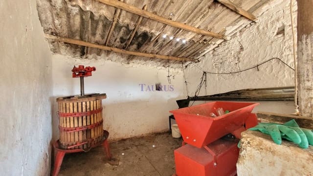 Quinta/Casa Rural para venda em Canillas de Albaida com garagem - 189 000 € (Ref: 7937087)