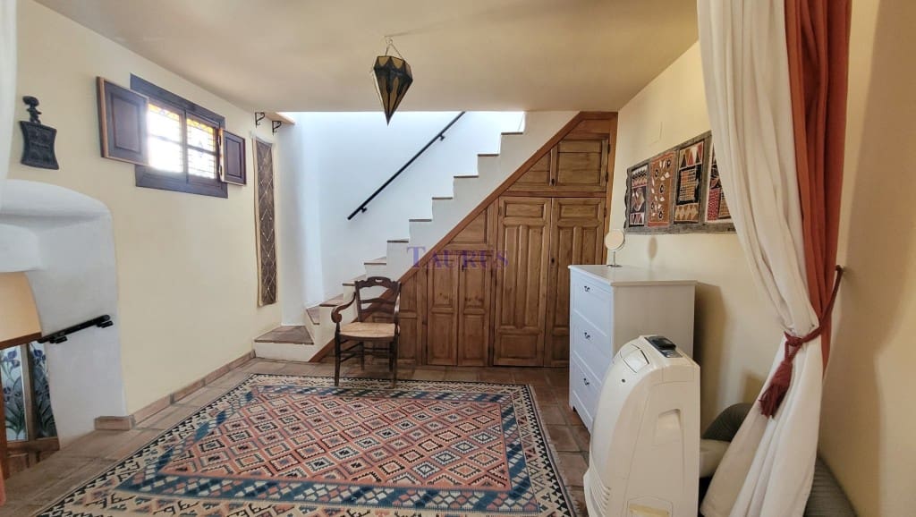 2 soverom Hus til salgs i Canillas de Albaida - € 152 000 (Ref: 8010861)