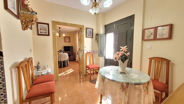 Casa de 5 habitaciones en Cómpeta en venta - 168.000 € (Ref: 8167936)