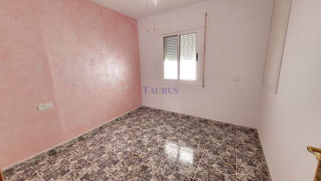 Casa de 3 habitaciones en Cómpeta en venta con garaje - 143.000 € (Ref: 8167937)
