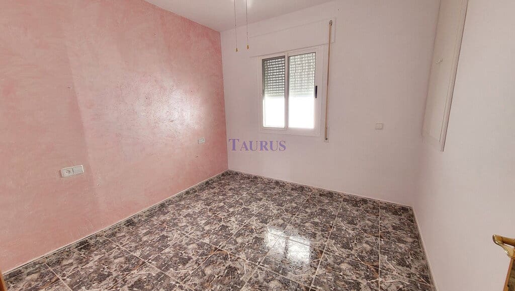 3 Zimmer Haus zu verkaufen in Competa mit Garage - 143.000 € (Ref: 8167937)