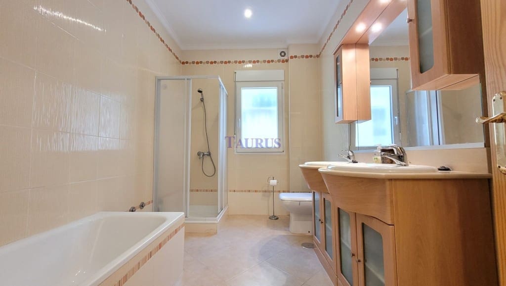 4 soverom Villa til salgs i Competa med svømmebasseng - € 425 000 (Ref: 8169357)