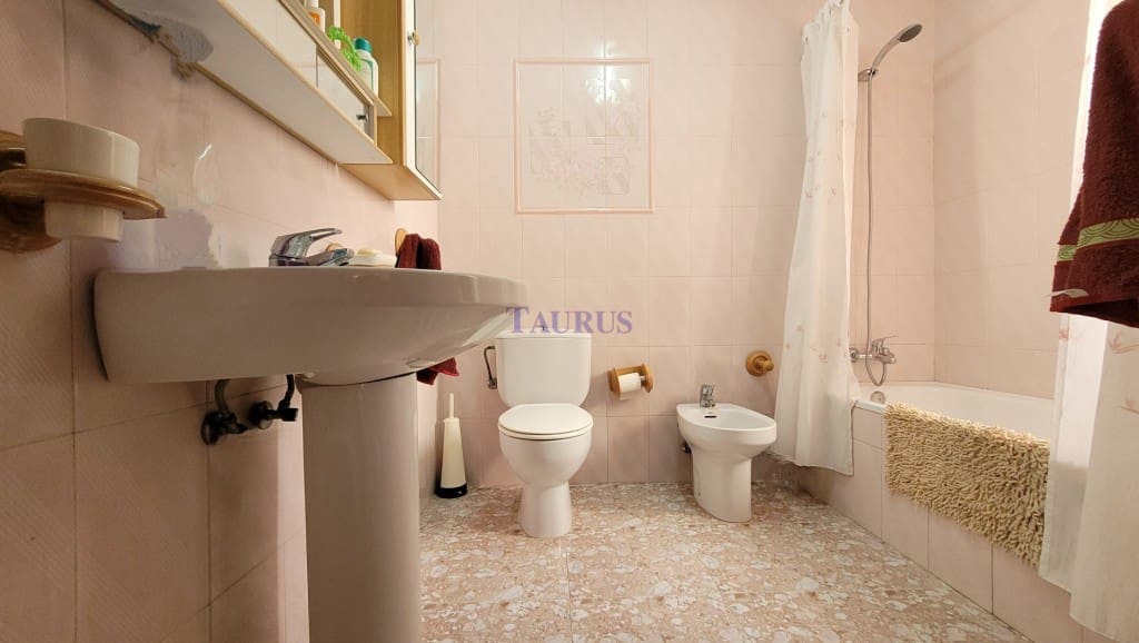 4 soverom Hus til salgs i Competa - € 189 000 (Ref: 8181430)