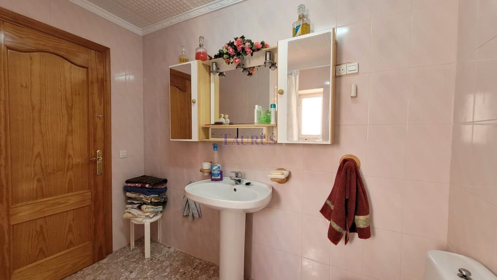 4 soverom Hus til salgs i Competa - € 189 000 (Ref: 8181430)