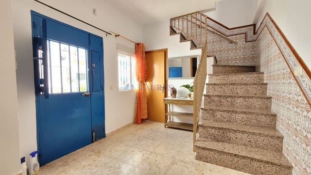 2 bedroom Townhouse for sale in Cómpeta - € 129,000 (Ref: 8196349)