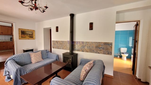 3 sovrum Villa till salu i Sayalonga med pool - 299 000 € (Ref: 8205826)