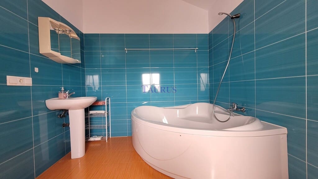 3 sovrum Villa till salu i Sayalonga med pool - 299 000 € (Ref: 8205826)