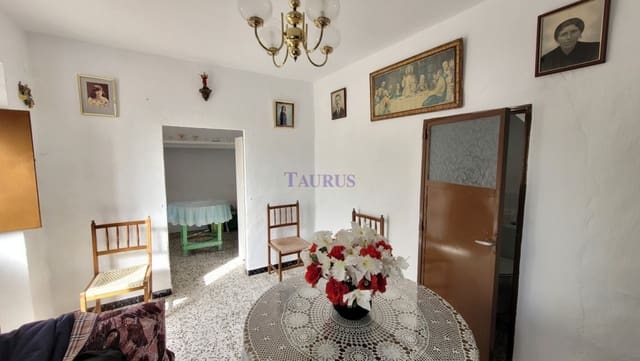 3 soveværelse Byhus til salg i Corumbela, Sayalonga - € 99.000 (Ref: 8225573)