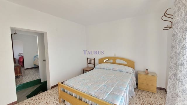 3 soveværelse Byhus til salg i Corumbela, Sayalonga - € 99.000 (Ref: 8225573)