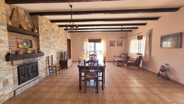 4 quarto Moradia para venda em Archez com piscina - 399 000 € (Ref: 8232599)