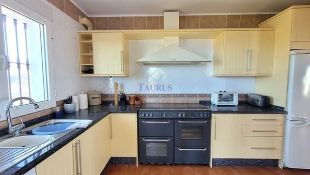 3 bedroom Villa for sale in Cómpeta with pool garage - € 790,000 (Ref: 8232600)