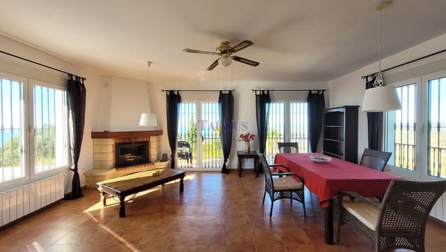 3 chambre Villa/Maison à vendre à Cómpeta avec piscine - 750 000 € (Ref: 8232600)