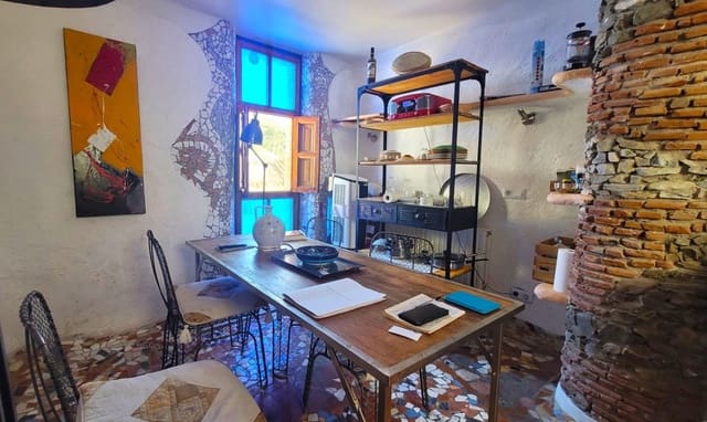 2 slaapkamer Huis te koop in Archez - € 160.000 (Ref: 8253374)