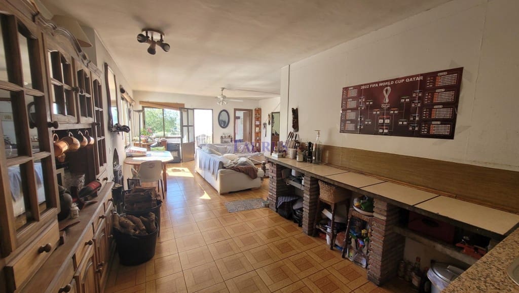 6 soveværelse Erhverv til salg i Competa - € 750.000 (Ref: 8255349)