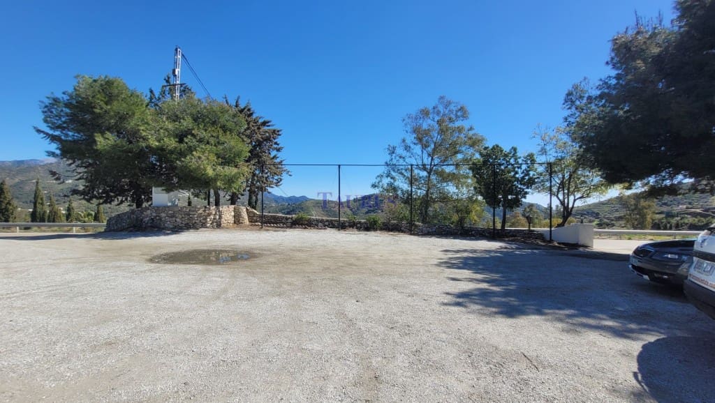 6 soveværelse Erhverv til salg i Competa - € 750.000 (Ref: 8255349)