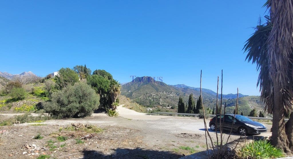 6 camera da letto Commerciale in vendita in Competa con piscina garage - 750.000 € (Rif: 8255349)