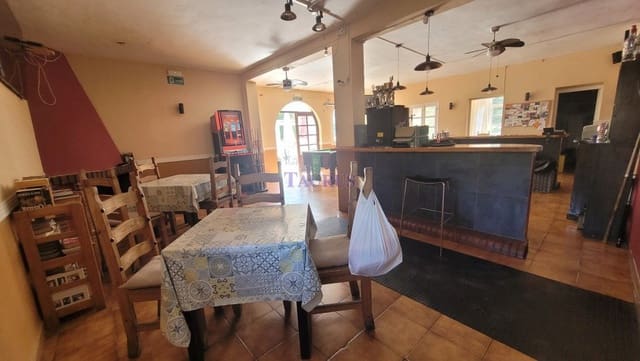 Local Comercial de 6 habitaciones en Cómpeta en venta con piscina garaje - 750.000 € (Ref: 8255349)