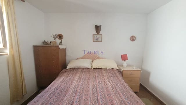 3 chambre Maison de Ville à vendre à Canillas de Albaida avec piscine garage - 129 000 € (Ref: 8304889)