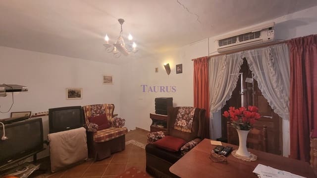 3 makuuhuone Omakotitalo myytävänä paikassa Canillas de Albaida - 129 000 € (Ref: 8304889)