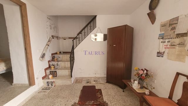 3 makuuhuone Omakotitalo myytävänä paikassa Canillas de Albaida - 129 000 € (Ref: 8304889)
