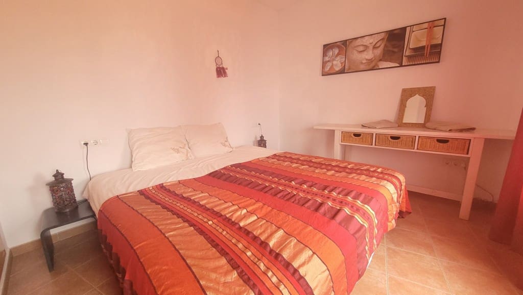 5 slaapkamer Commercieel te koop in Canillas de Albaida - € 450.000 (Ref: 8322423)