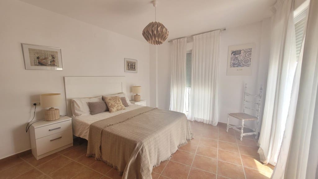 5 slaapkamer Commercieel te koop in Canillas de Albaida - € 450.000 (Ref: 8322423)