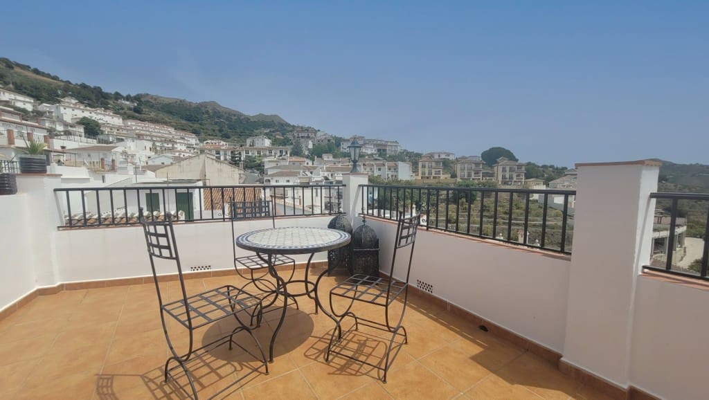 5 slaapkamer Commercieel te koop in Canillas de Albaida - € 450.000 (Ref: 8322423)