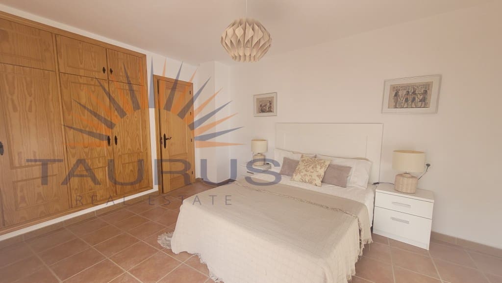 5 camera da letto Azienda in vendita in Canillas de Albaida - 550.000 € (Rif: 8322423)