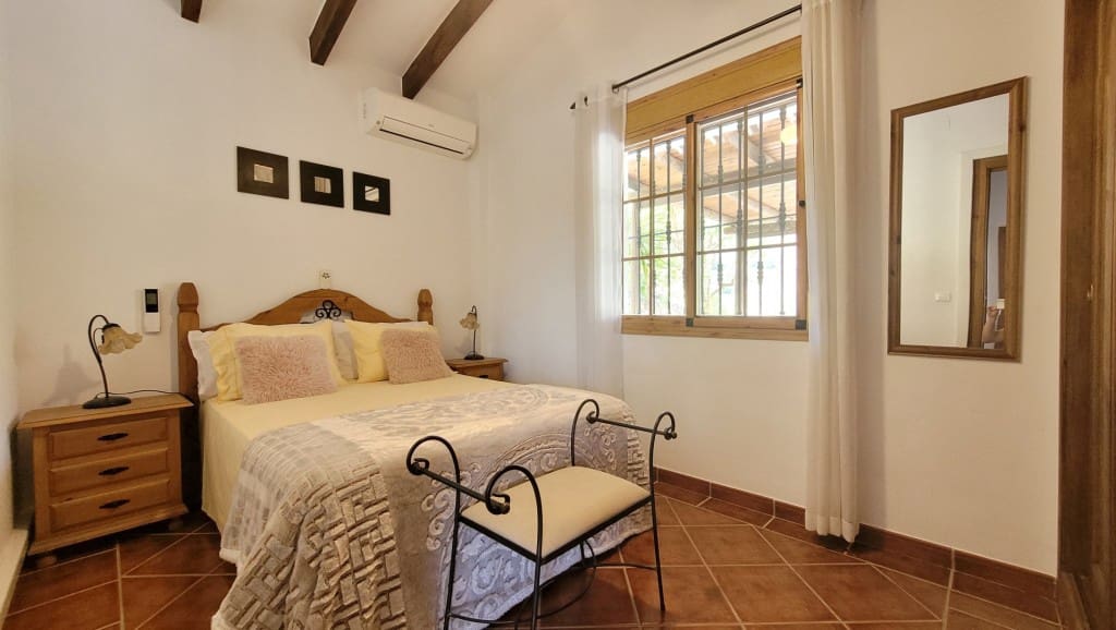 4 chambre Villa/Maison à vendre à Competa avec piscine - 475 000 € (Ref: 8342591)