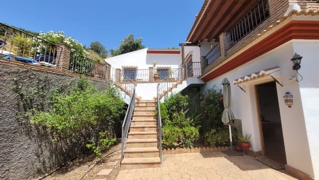 4 chambre Villa/Maison à vendre à Cómpeta avec piscine - 475 000 € (Ref: 8342591)