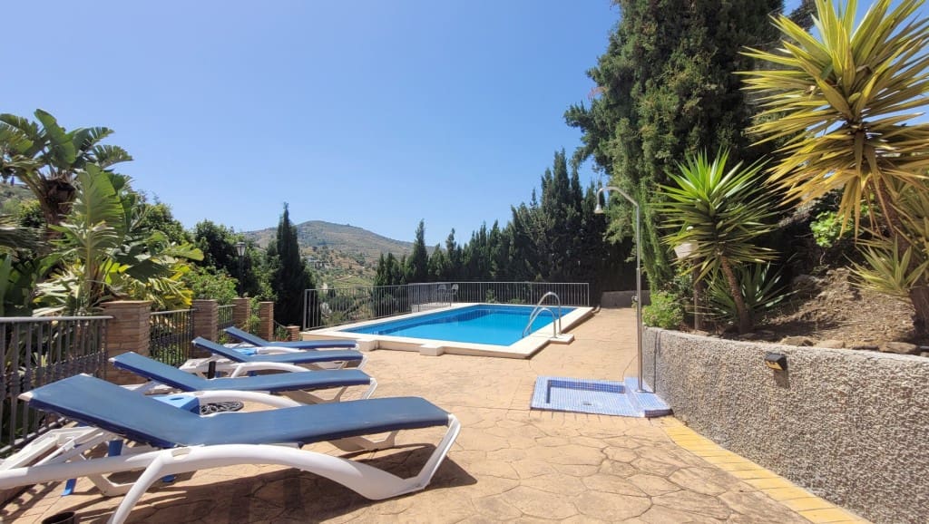 4 chambre Villa/Maison à vendre à Competa avec piscine - 475 000 € (Ref: 8342591)