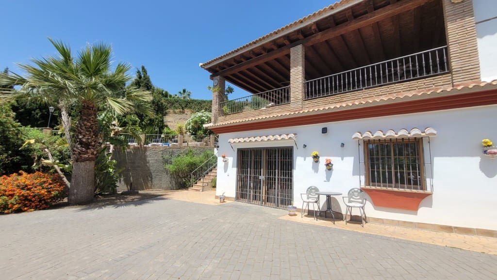 4 chambre Villa/Maison à vendre à Competa avec piscine - 475 000 € (Ref: 8342591)