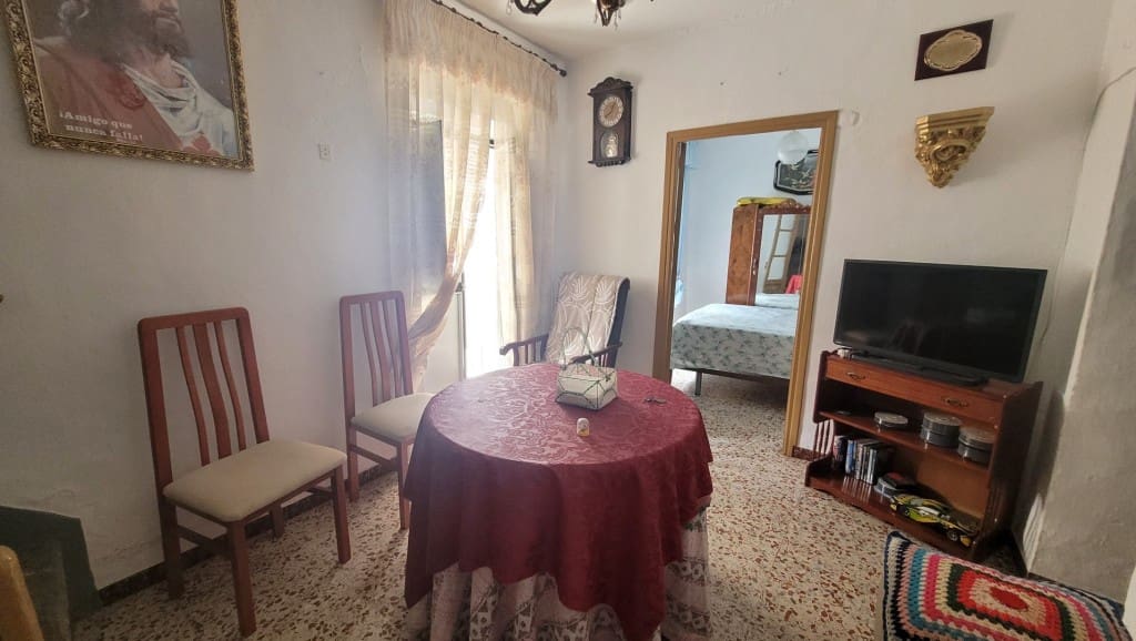 3 soverom Hus til salgs i Canillas de Albaida med garasje - € 99 000 (Ref: 8382327)