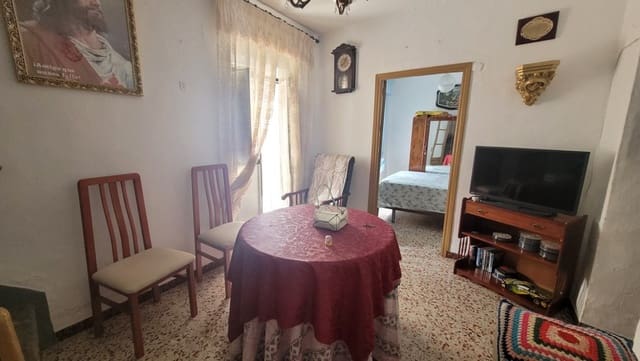 3 Zimmer Haus zu verkaufen in Canillas de Albaida mit Garage - 99.000 € (Ref: 8382327)