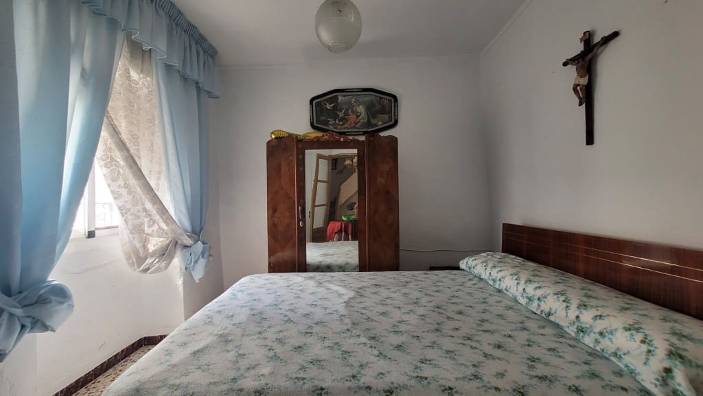 3 soverom Hus til salgs i Canillas de Albaida med garasje - € 99 000 (Ref: 8382327)