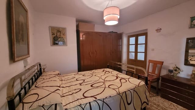 3 Zimmer Haus zu verkaufen in Canillas de Albaida mit Garage - 99.000 € (Ref: 8382327)