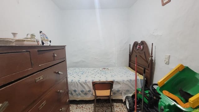 3 Zimmer Haus zu verkaufen in Canillas de Albaida mit Garage - 99.000 € (Ref: 8382327)